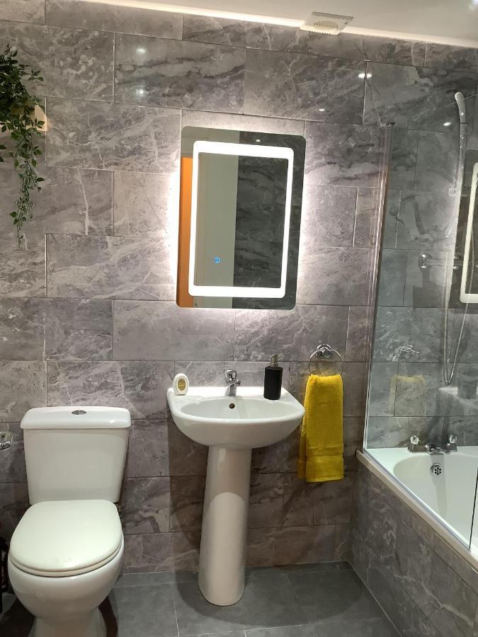 גלאזגו Ground Floor Apartment With Garden מראה חיצוני תמונה