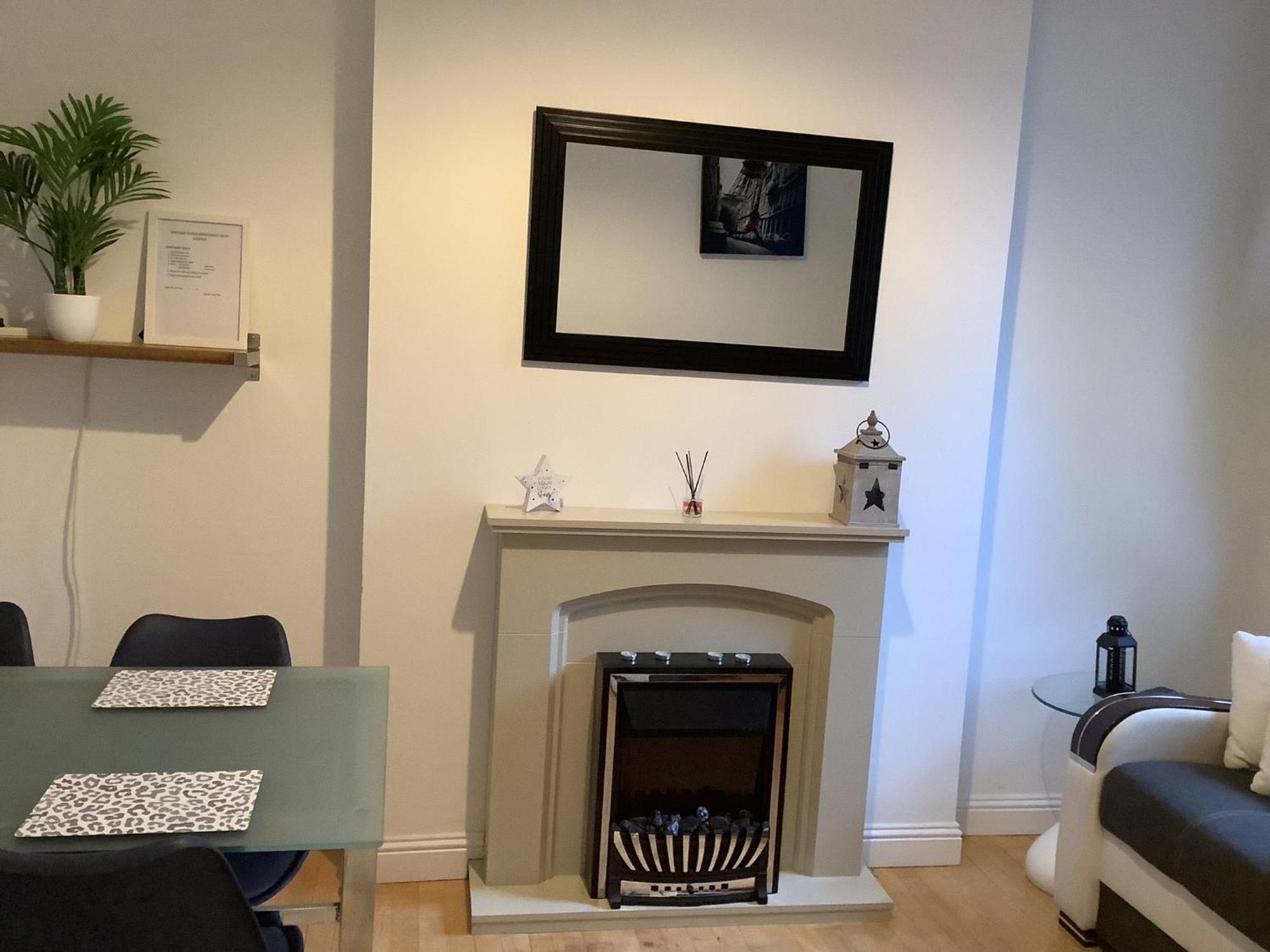 גלאזגו Ground Floor Apartment With Garden מראה חיצוני תמונה