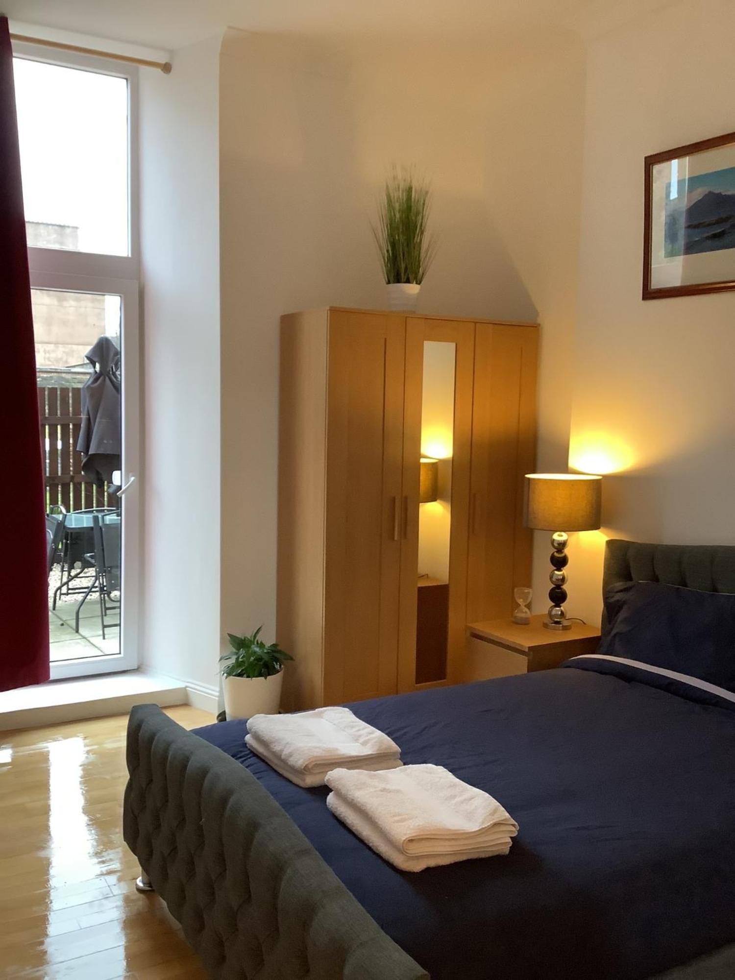 גלאזגו Ground Floor Apartment With Garden מראה חיצוני תמונה